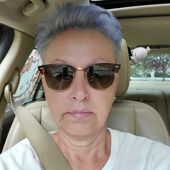 Meet your Posher, Sheryl - Picture 1 of 1